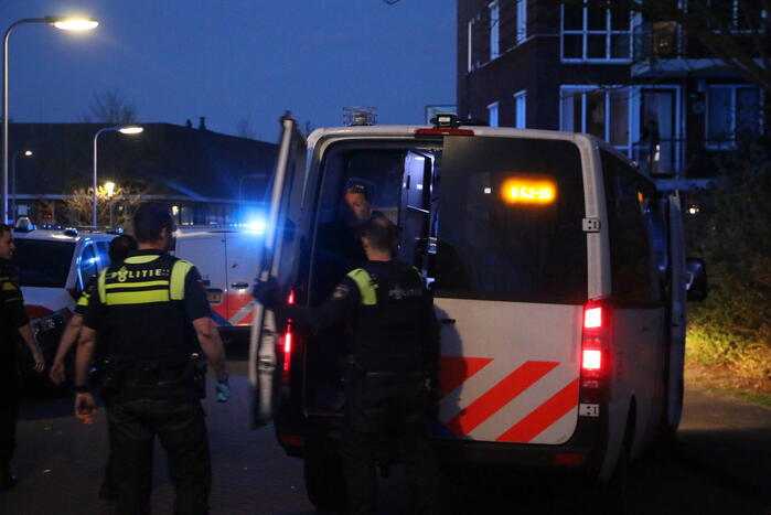 Hulpdiensten ingezet voor steekincident, verdachte aangehouden