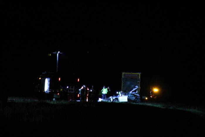 Twee zwaargewonden bij ongeluk op snelweg
