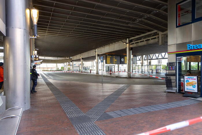 Politie houdt passagier met verdacht pakket aan in stadsbus