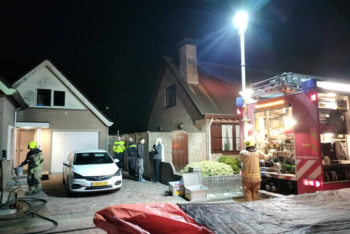 Schoorsteen geveegd na brand