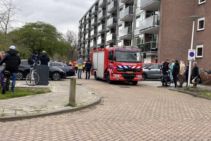 Onderzoek bij flat na incident