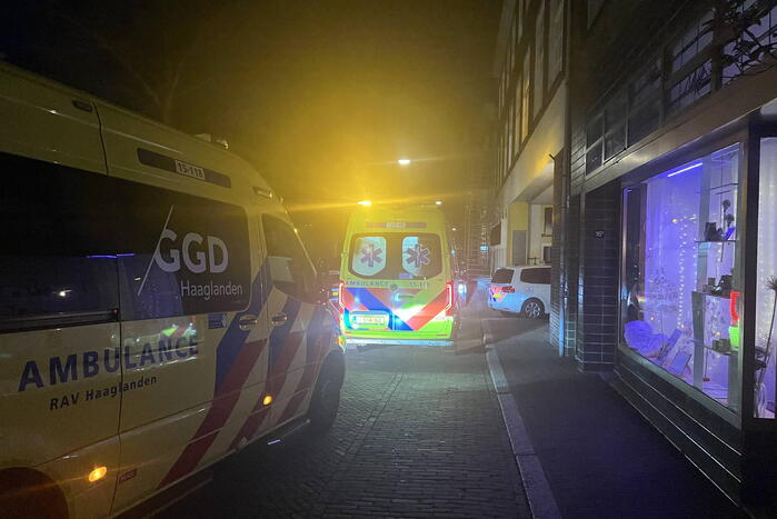 Man overleden bij geweldsincident in woning, vrouw aangehouden