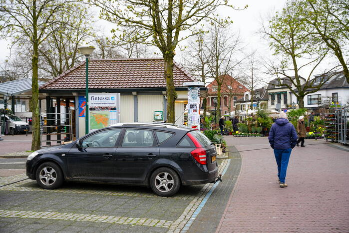 Weekmarkt verplaatst om meer parkeerplaatsen te creëren
