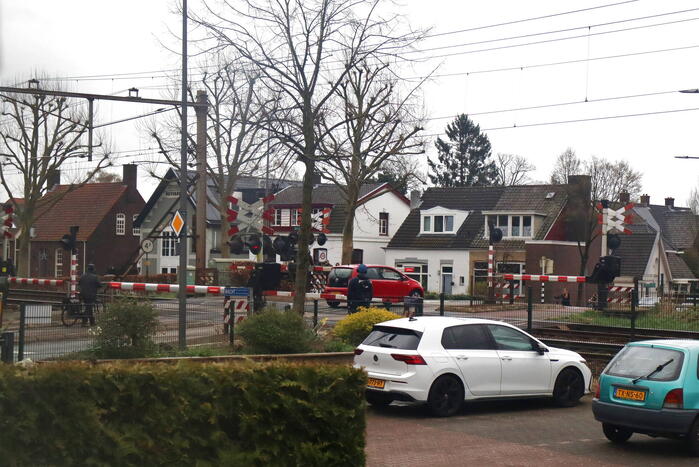 Gevaarlijke situatie door gesloten slagbomen