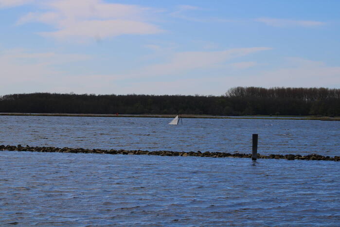Zeilboot gezonken op Veerse meer