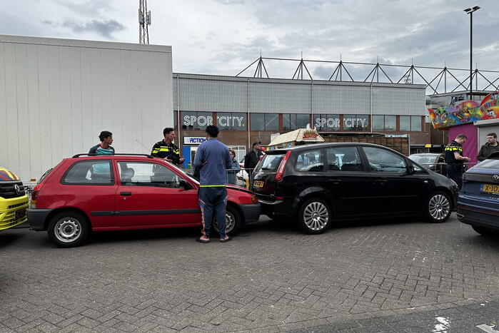 Meerdere auto's betrokken bij botsing