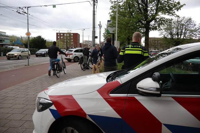 Flinke schade en lekkage na kop-staart botsing