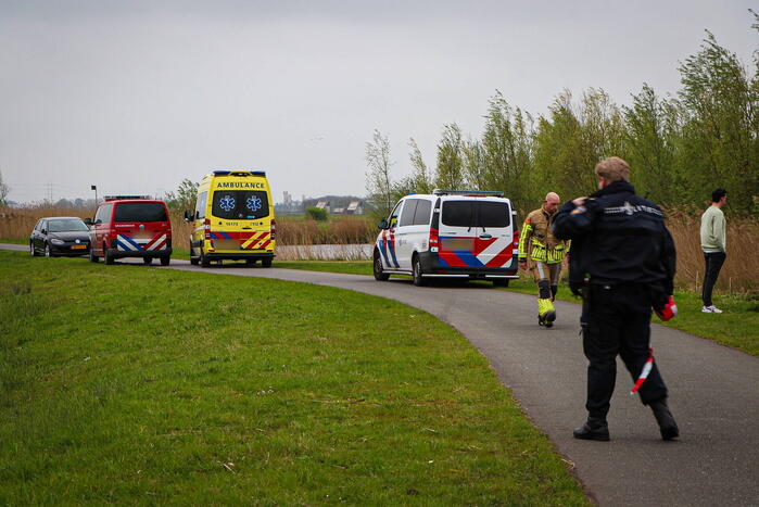 Overleden persoon aangetroffen bij strand
