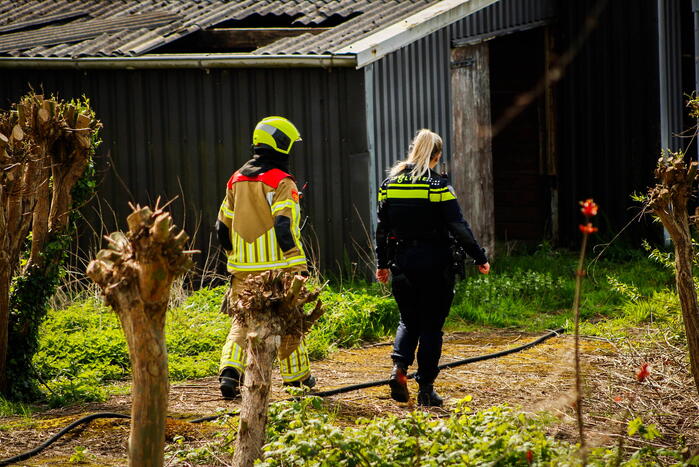 Brand in schuur snel onder controle
