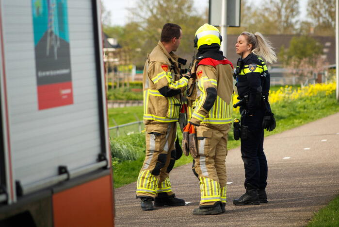 Brand in schuur snel onder controle