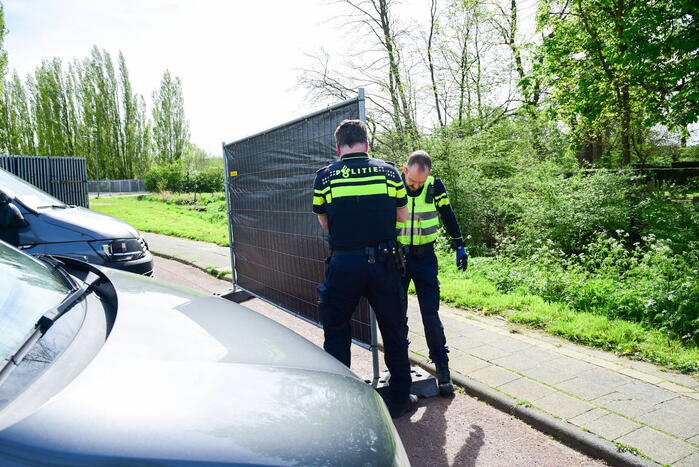 Groot onderzoek naar aantreffen stoffelijke overschot in sloot