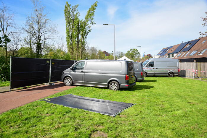 Groot onderzoek naar aantreffen stoffelijke overschot in sloot