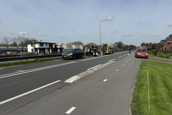 Gewonde bij ongeval tussen auto en motorscooter