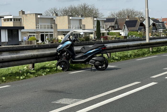 Gewonde bij ongeval tussen auto en motorscooter