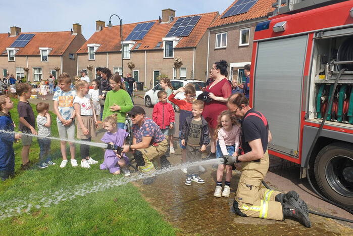 Brandweer bezorgt kinderen leuke dag op voorjaarsfair