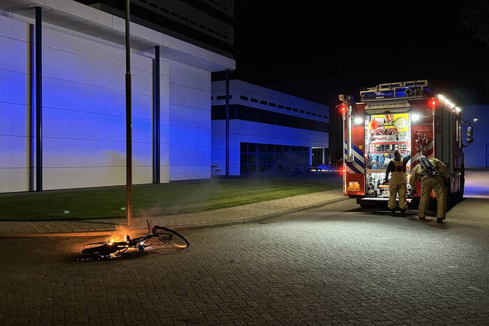 Spartamet vat vlam op industrieterrein