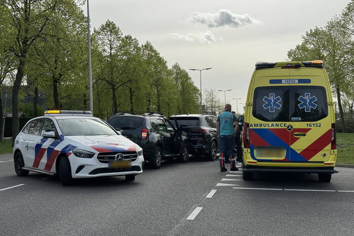 Kop-staartbotsing tussen twee voertuigen