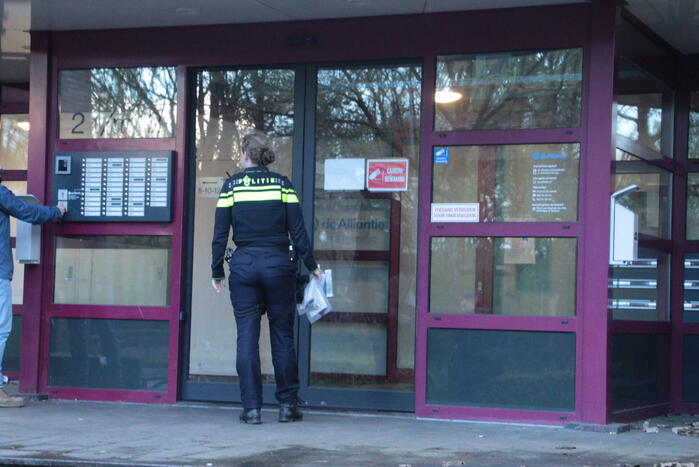 Persoon ernstig gewond na val van trap