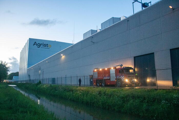 Brand in oven van bedrijf