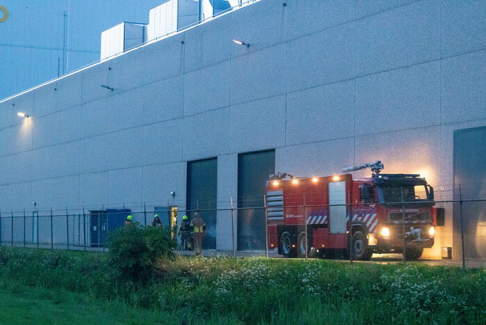Brand in oven van bedrijf