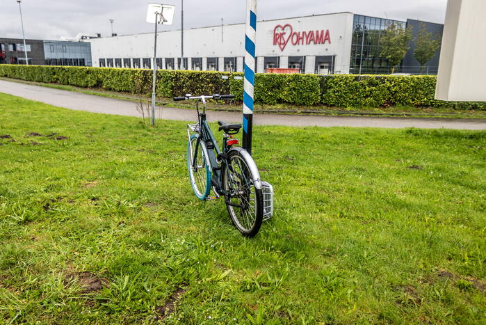 Fietser in botsing met vrachtwagen