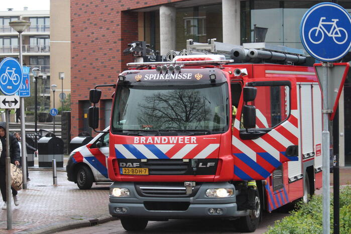 Kinderen nagekeken in ambulance na brand in oven