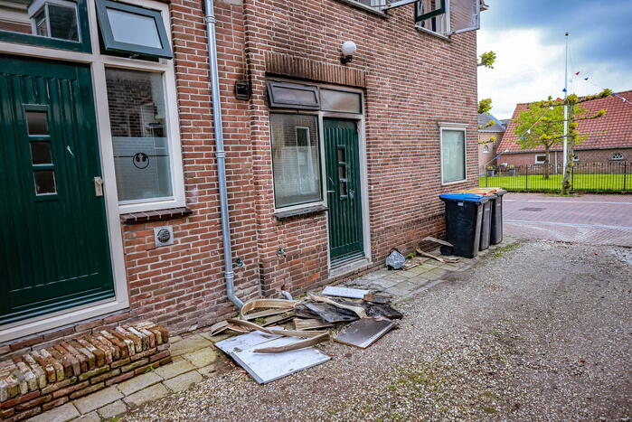 Woning onbewoonbaar door brand in keuken