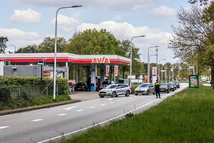 Scootmobieler botst tegen paal