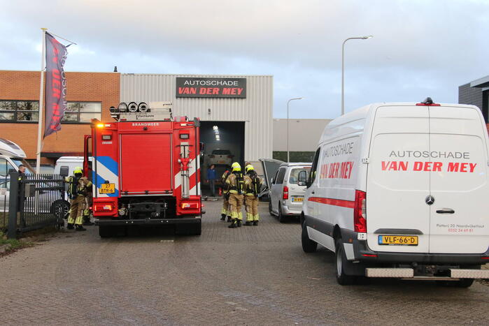 Brand bij autoschade herstelbedrijf
