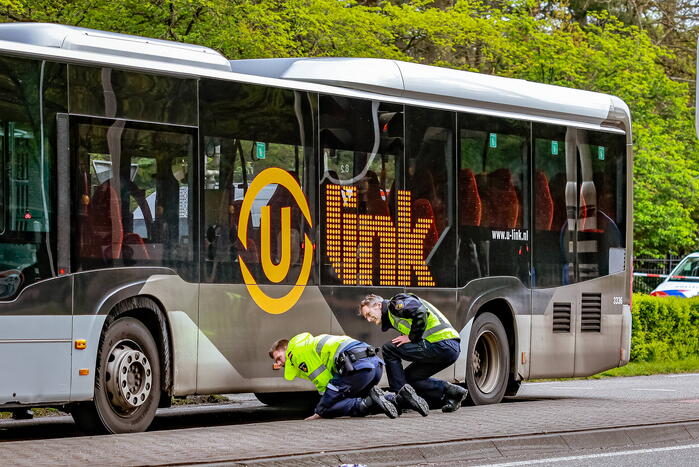 Persoon gewond bij botsing met lijnbus