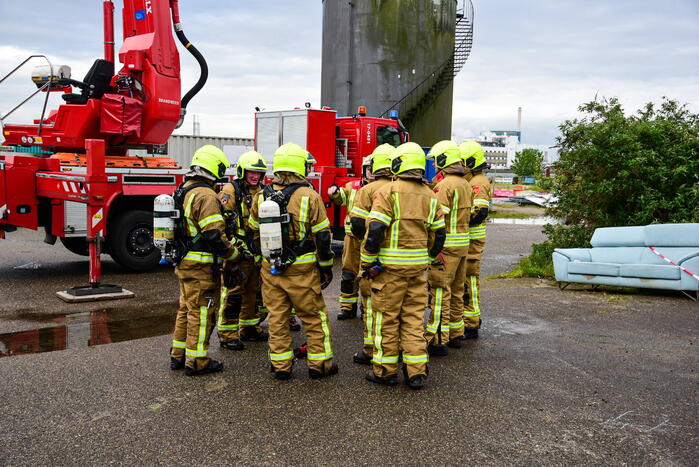 NL-alert afgegeven voor grote brand in industriepand
