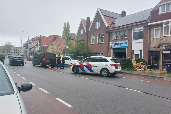 Veel schade bij ongeval tussen twee busjes