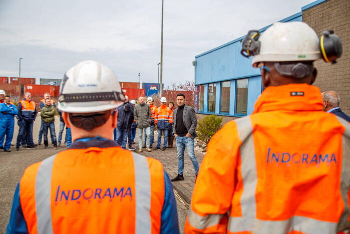 Personeel Indorama protesteert tegen aangekondigde sluiting