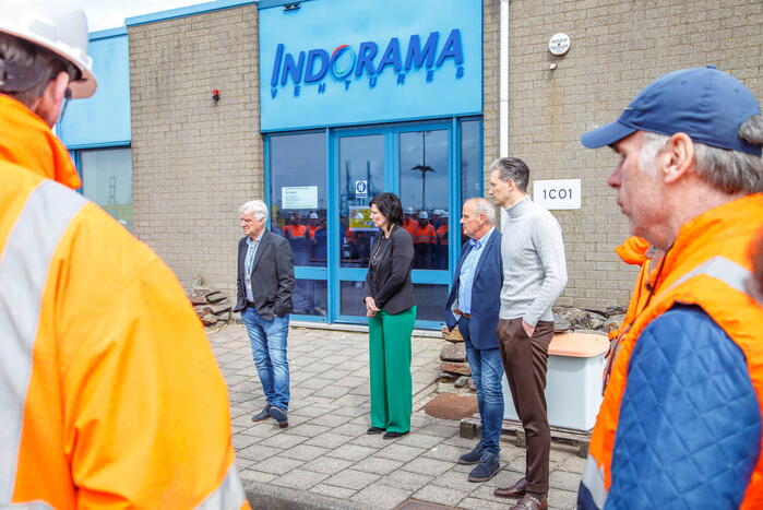 Personeel Indorama protesteert tegen aangekondigde sluiting