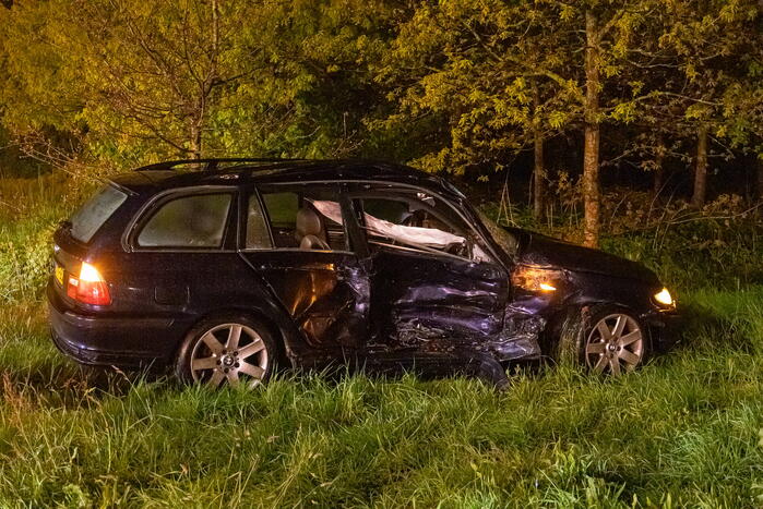 Twee personenwagens betrokken bij verkeersongeval