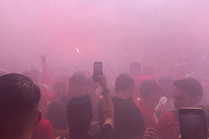 Feest op stratumseind na laatste fluitsignaal Psv landskampioen van nederland
