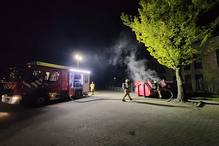 Wederom container in brand