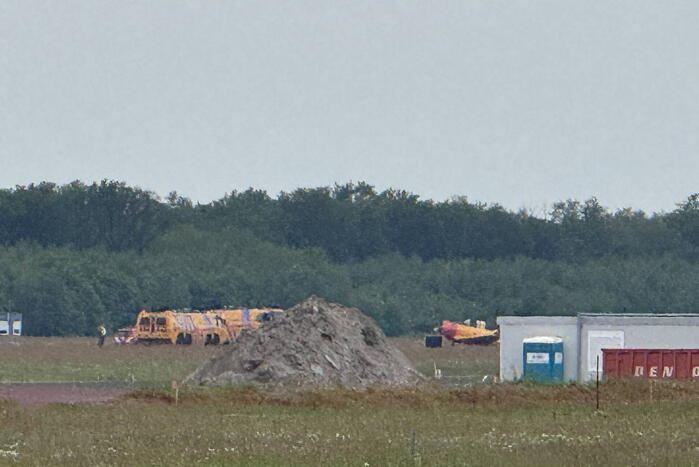 Sportvliegtuig crasht op vliegbasis