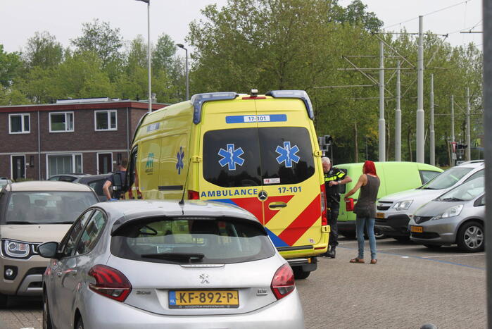 Persoon gewond na steekpartij