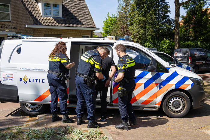 Vijf verdachten aangehouden na binnendringen woning