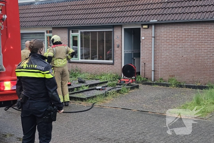 Persoon gewond bij woningbrand