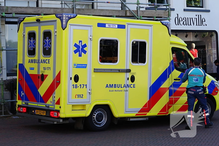 Scooterrijder gewond bij botsing met auto