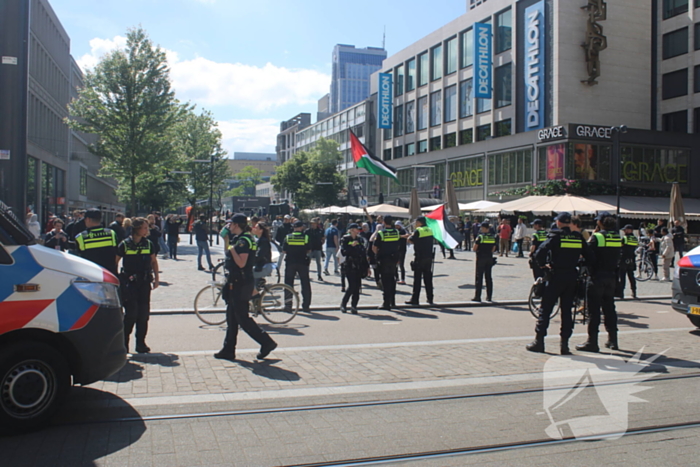 Politie grijpt in bij demonstraties