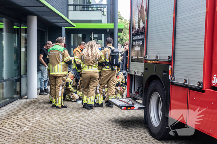 Honderden vaten aangetroffen in pand met opslagboxen