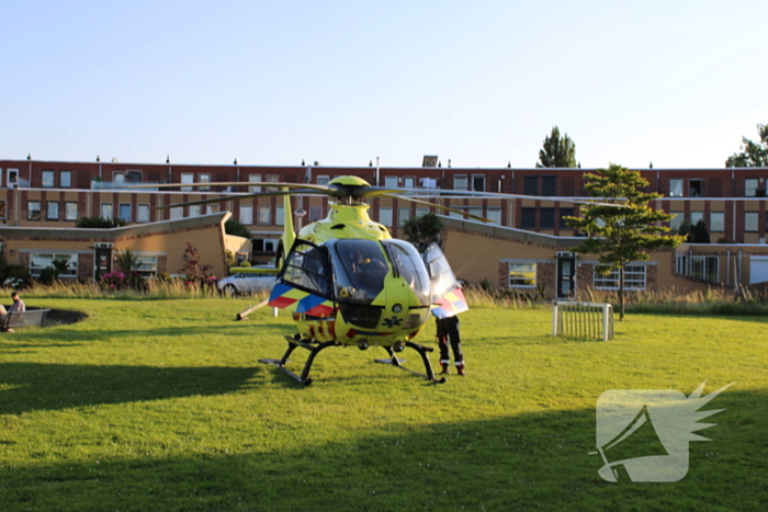 Persoon te water, hulpdiensten groot ingezet