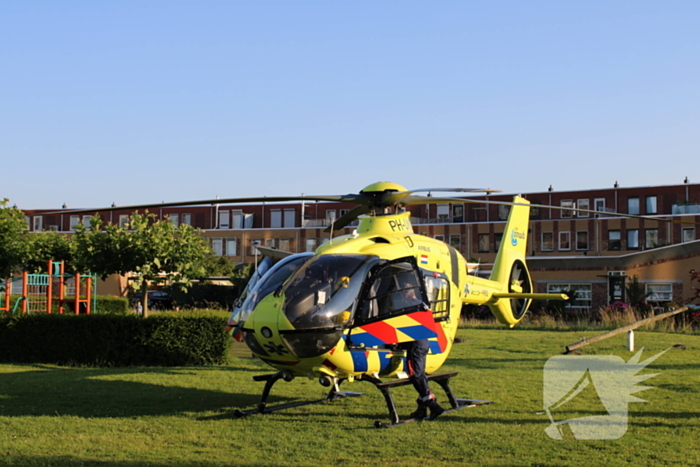 Persoon te water, hulpdiensten groot ingezet