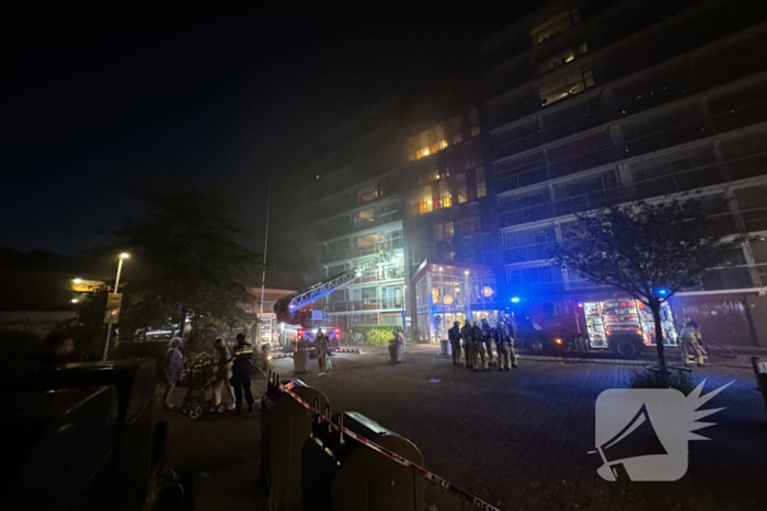 Zeer grote brand in appartementencomplex