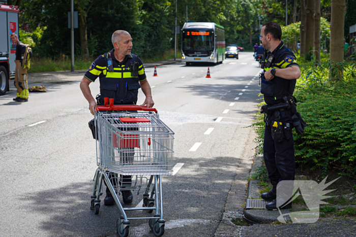 Motor afgebrand na botsing met fietser