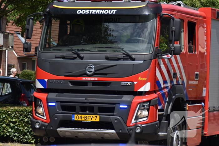 Airco unit op balkon vliegt in brand