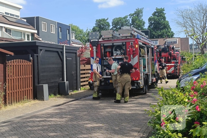 Brandweer onderzoekt brand in woning